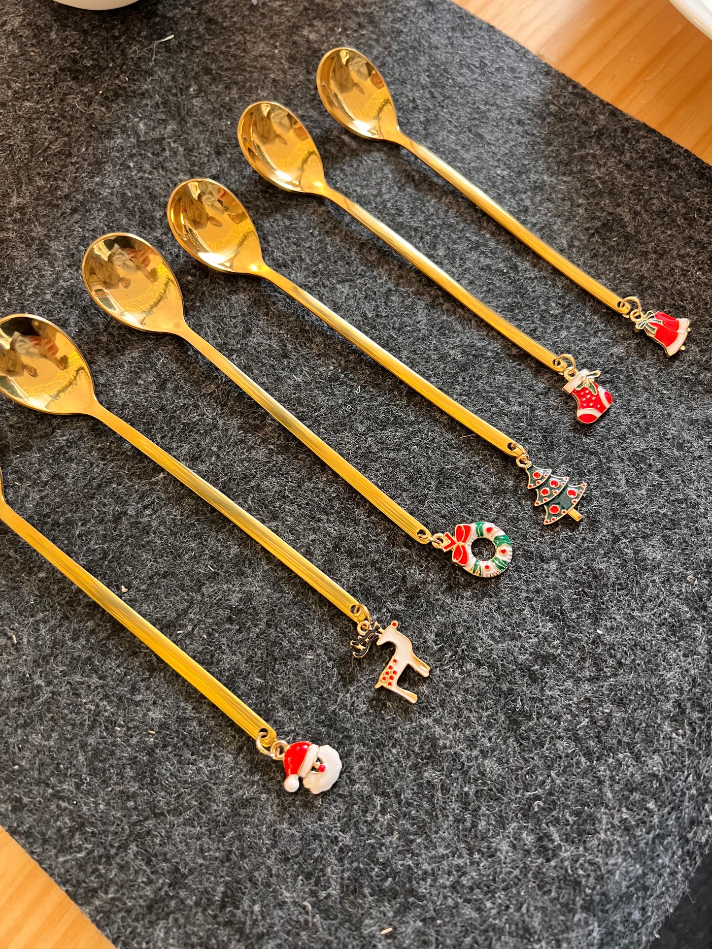Set 6 cucchiaini con ciondolini natalizi