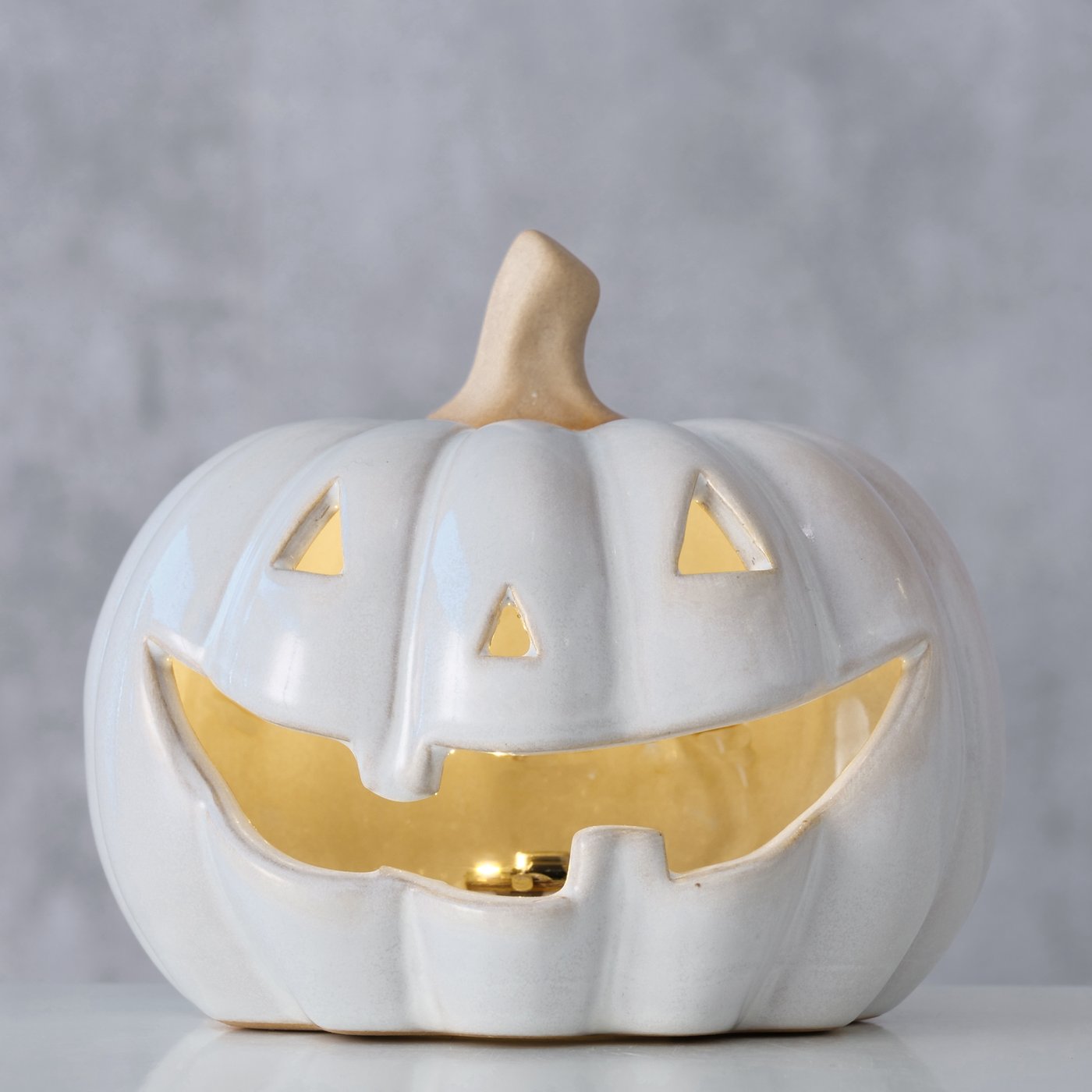 zucca led