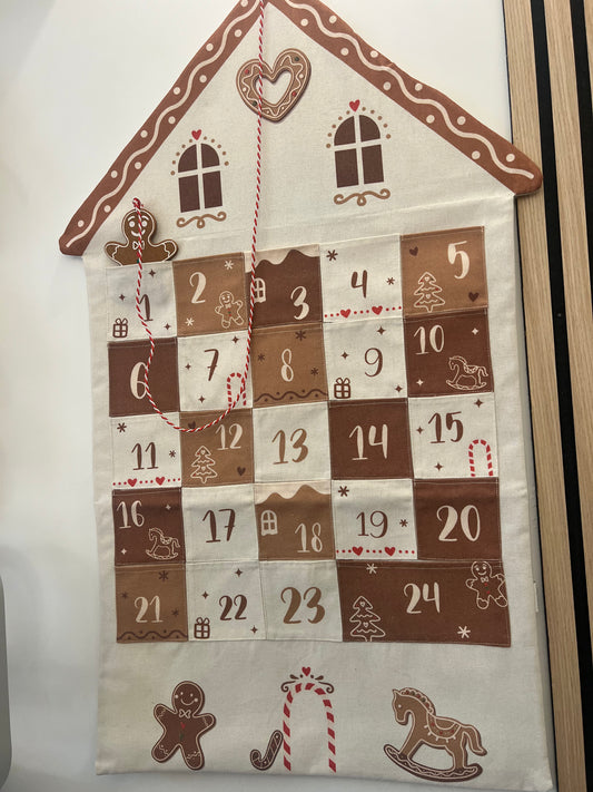 Calendario dell’avvento “casetta”